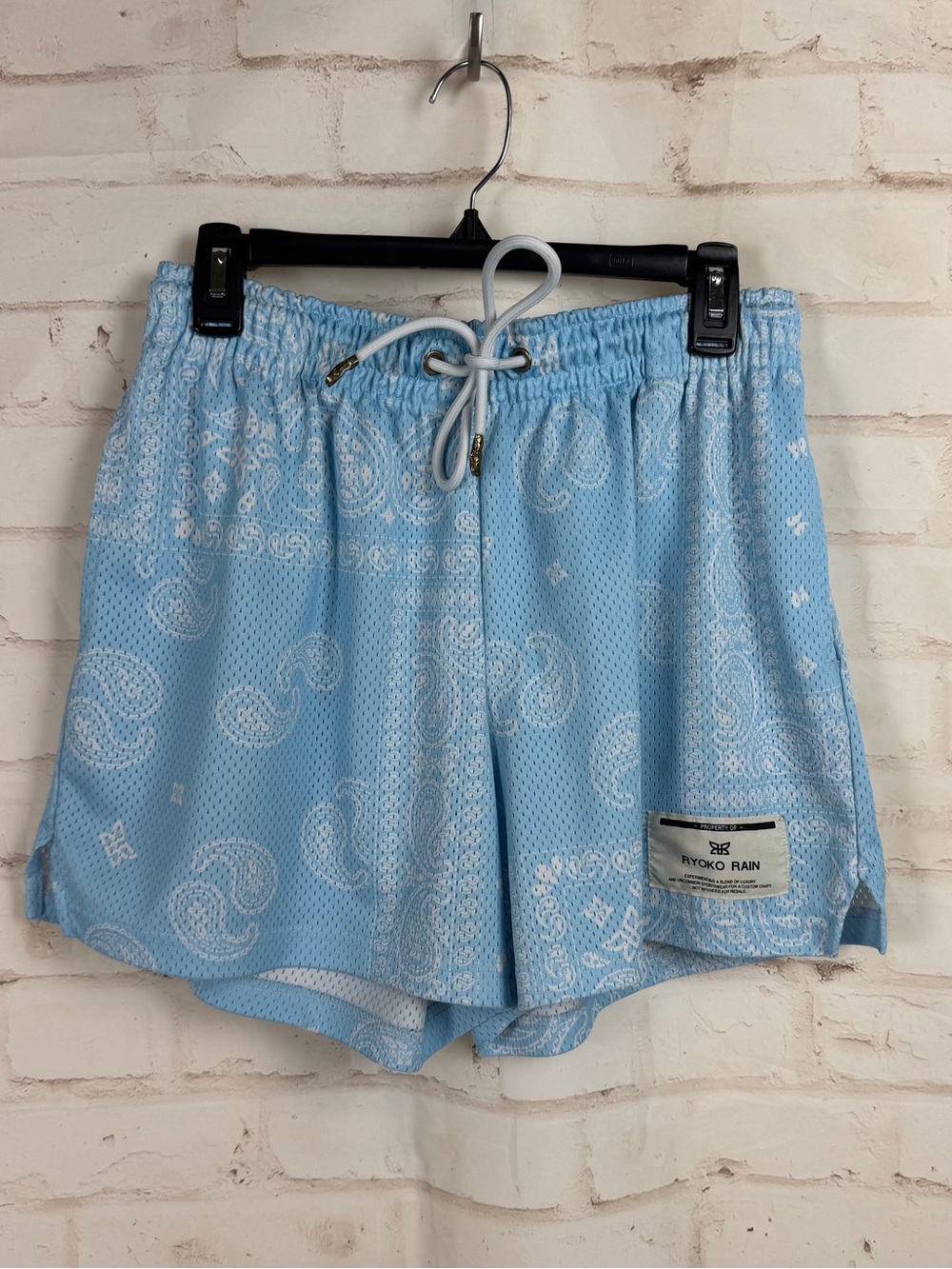 Ryoko Rain Shorts Mens L Mesh Athletic Wear Drawstring Bandana Paisley Print